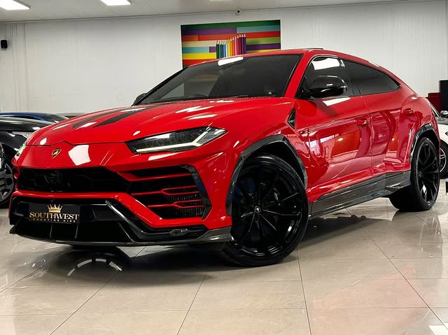 lamborghini urus